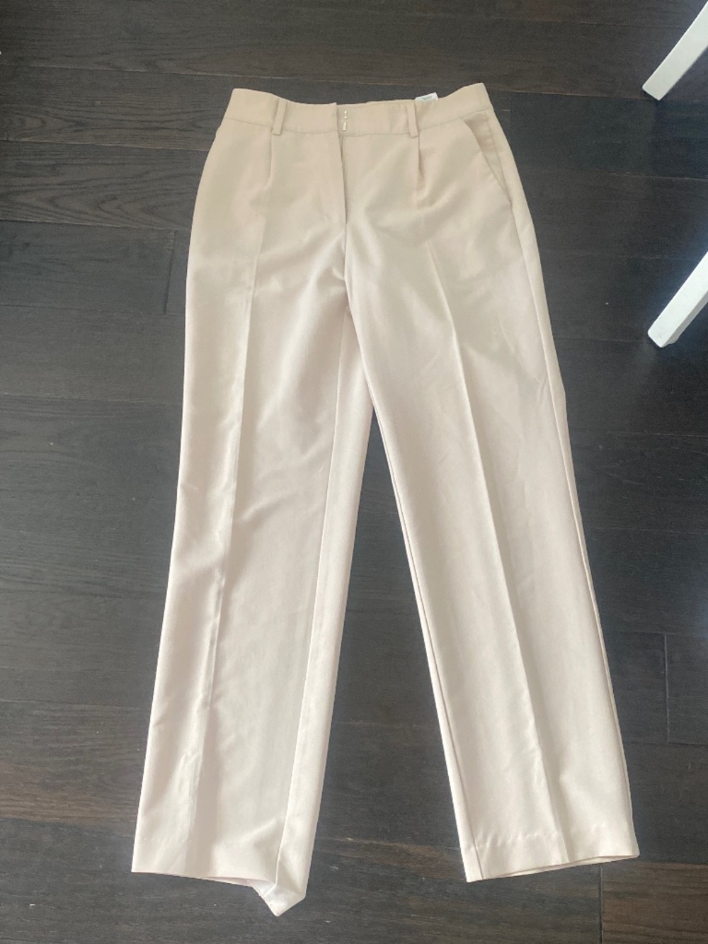 Cream Trouser NA-KD SIZE EU 36